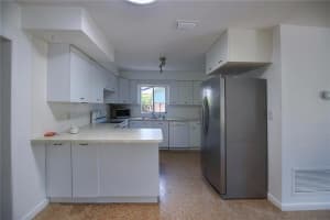 805 18TH AVENUE, NEW SMYRNA BEACH, FL 32169 Sold 08/29/25