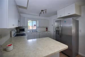 805 18TH AVENUE, NEW SMYRNA BEACH, FL 32169 Sold 08/29/25