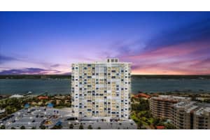 2 Oceans West Blvd #206, DAYTONA BEACH SHORES
