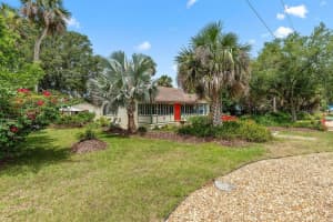 807 CRAIG STREET, NEW SMYRNA BEACH, FL 32168 - MLS#MFRNS1085270