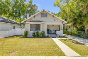 402 ORANGE STREET, NEW SMYRNA BEACH, FL 32168 Sold 07/21/25