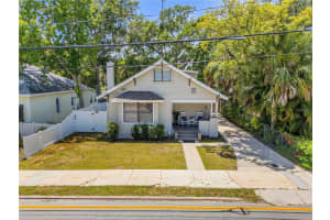 402 ORANGE STREET, NEW SMYRNA BEACH, FL 32168 Sold 07/21/25