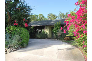 2813 SABAL PALM DRIVE, EDGEWATER, FL 32141 - MLS#MFRNS1085349