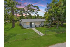 1607 India Palm Dr, EDGEWATER