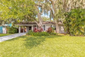 1928 Kumquat Dr, EDGEWATER