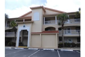 466 Bouchelle Dr #204, NEW SMYRNA BEACH