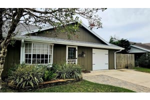 45 Sandra Cir, NEW SMYRNA BEACH