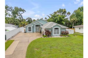 2243 Davis Dr, NEW SMYRNA BEACH
