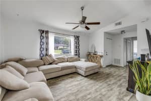 5325 BROKEN PINE CIRCLE, ORLANDO, FL 32818 Sold 08/13/25
