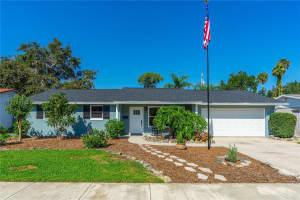 2242 GREEN STREET, SOUTH DAYTONA, FL 32119 - MLS#MFRNS1085486