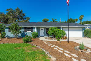 2242 GREEN STREET, SOUTH DAYTONA, FL 32119 - MLS#MFRNS1085486