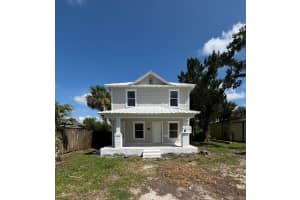 409 WAYNE AVENUE, NEW SMYRNA BEACH, FL 32168 - MLS#MFRNS1085492