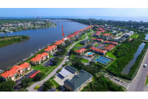 456 Bouchelle Dr #104, NEW SMYRNA BEACH