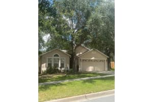 1628 Muir Cir, CLERMONT