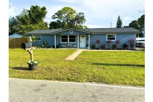 904 Charles St, PORT ORANGE