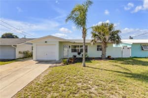835 16TH AVENUE, NEW SMYRNA BEACH, FL 32169 - MLS#MFRNS1085656