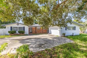 913 Valencia Rd, SOUTH DAYTONA