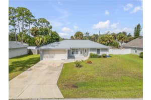 2224 India Palm Dr, EDGEWATER
