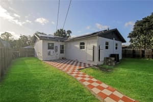 437 PERDITA AVENUE, EDGEWATER, FL 32132 - MLS#MFRNS1085737
