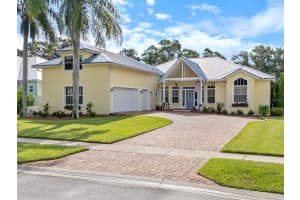 417 Gleneagles Dr, NEW SMYRNA BEACH