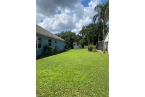 760 BRYSON LOOP, LAKELAND, FL 33809 - MLS#MFRNS1085795