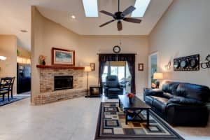 832 PINE SHORES CIRCLE, NEW SMYRNA BEACH, FL 32168 - MLS#MFRNS1085837