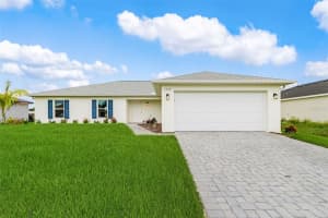 1722 Nw 2nd Pl, CAPE CORAL