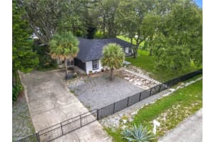 2304 Date Palm Dr, EDGEWATER