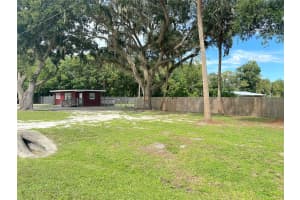 251 S US HIGHWAY 1, OAK HILL, FL 32759 - MLS#MFRNS1085912