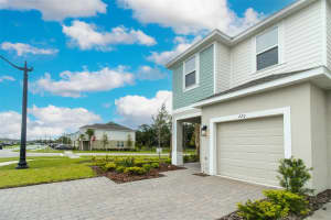 220 RIVER FRONT WAY, EDGEWATER, FL 32141 - MLS#MFRNS1085913