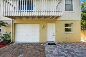 713 LAUREL BAY CIRCLE, NEW SMYRNA BEACH, FL 32169 - MLS#MFRNS1085942