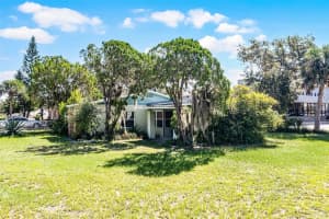 102 ORANGE AVENUE, EDGEWATER, FL 32132 - MLS#MFRNS1085975