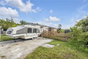475 LESLIE DRIVE, PORT ORANGE, FL 32127 - MLS#MFRNS1085982