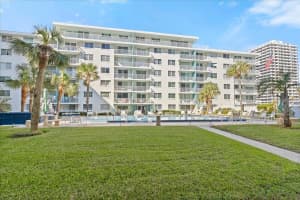2727 ATLANTIC AVENUE, DAYTONA BEACH, FL 32118 - MLS#MFRNS1086011