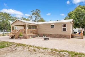 43512 BEAR LAKE BOULEVARD, DELAND, FL 32720 - MLS#MFRNS1086033