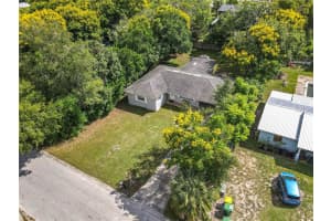 338 VOLUSIA AVENUE, DELAND, FL 32724 - MLS#MFRNS1086118