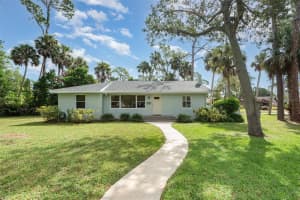 215 PONCE DE LEON BOULEVARD, DAYTONA BEACH, FL 32114 - MLS#MFRNS1086162