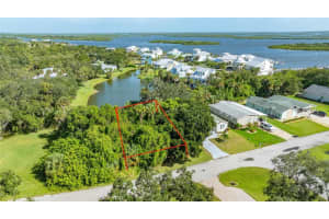 238 NAVAJO DRIVE, OAK HILL, FL 32759 - MLS#MFRNS1086177