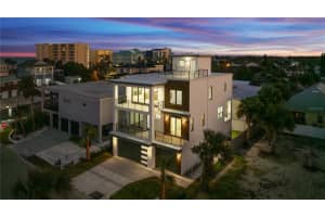 427 Columbus Ave, NEW SMYRNA BEACH