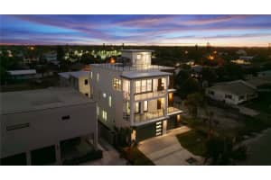 427 COLUMBUS AVENUE, NEW SMYRNA BEACH, FL 32169 - MLS#MFRNS1086234