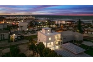 427 COLUMBUS AVENUE, NEW SMYRNA BEACH, FL 32169 - MLS#MFRNS1086234