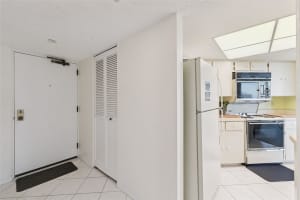 1 OCEANS WEST BOULEVARD, DAYTONA BEACH, FL 32118 - MLS#MFRNS1086248