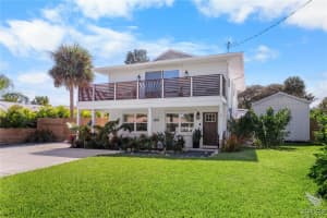 4640 Saxon Dr, NEW SMYRNA BEACH