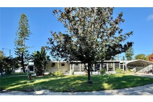 135 Oak St, EDGEWATER 135 Oak St, EDGEWATER