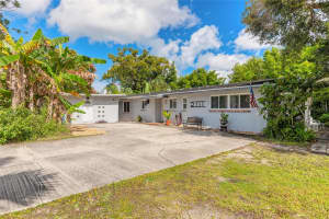 2111 WILLOW OAK DRIVE, EDGEWATER, FL 32141 Sold 11/26/25