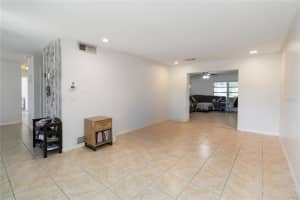 118 LAKE MINNIE DRIVE, SANFORD, FL 32773 - MLS#MFRNS1086454