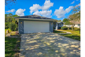 30 Caladium Dr Ormond Beach, FL 32174 - Off Market
