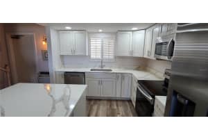 815 OCEAN SHORE BOULEVARD, ORMOND BEACH, FL 32176 - MLS#MFRNS1086533