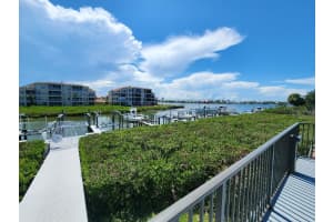 520 PENINSULA AVENUE, NEW SMYRNA BEACH, FL 32169 - MLS#MFRNS1086568