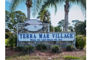 4422 INDIAN RIVER DRIVE, EDGEWATER, FL 32141 - MLS#MFRNS1086671